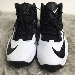 NIKE Zoom Code Elite Molded Football Cleats